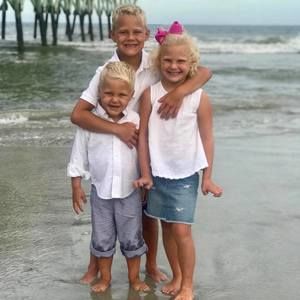 Meet your Posher, Todd